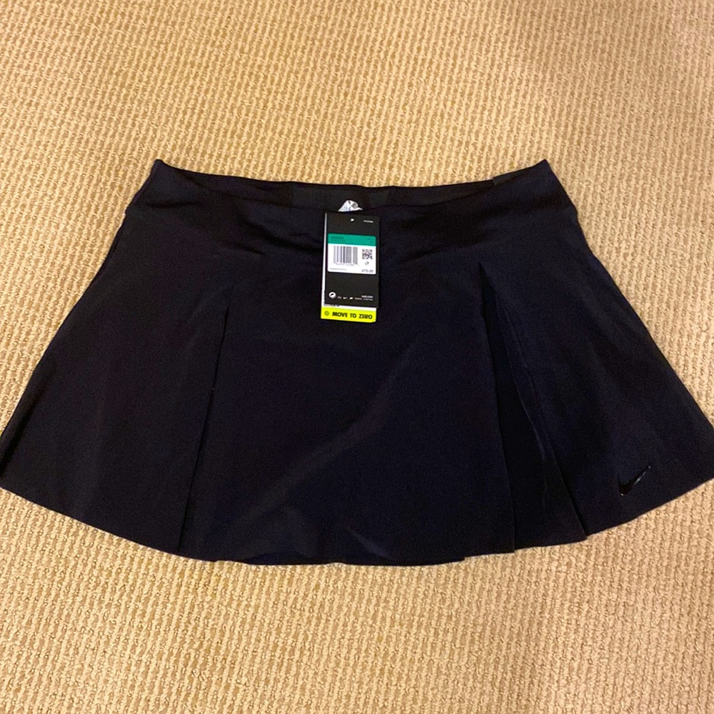 NWT Nike Tennis Skirt Size XL Black
